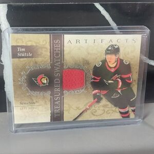 Tim Stutzle Upper Deck Artifacts Treasured Swatches Red Ottawa Senators 2021-22